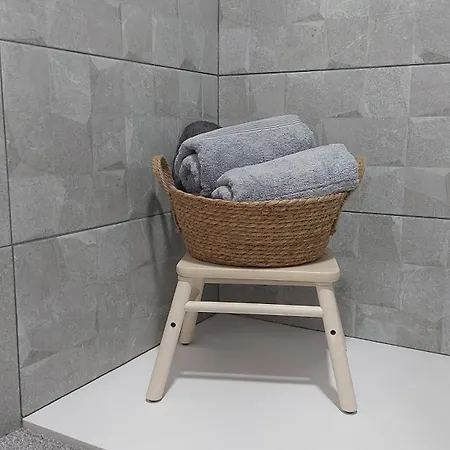 Hestia Apartment *
